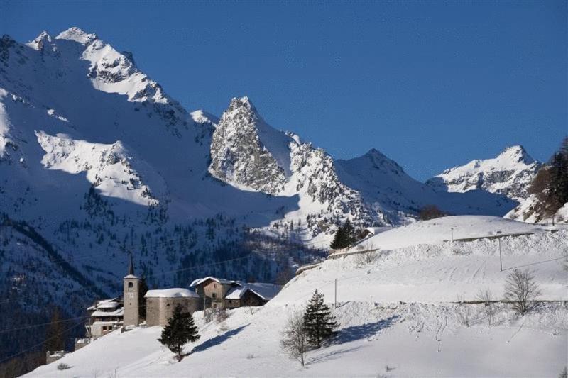 Hotel Ristoro Vagneur Saint Nicolas Luaran gambar