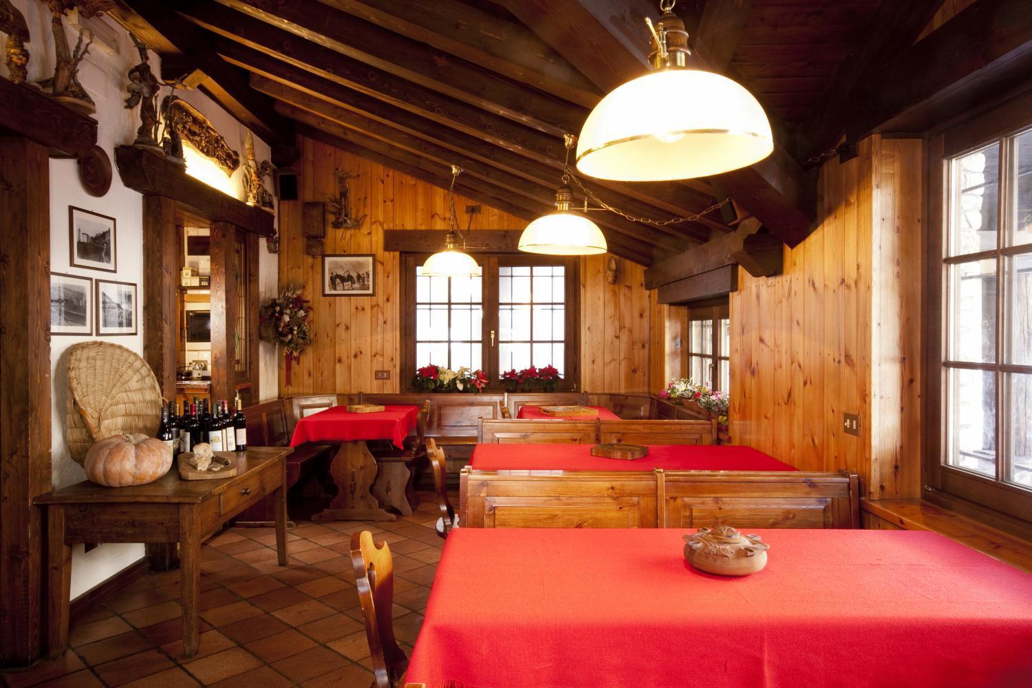 Hotel Ristoro Vagneur Saint Nicolas Luaran gambar